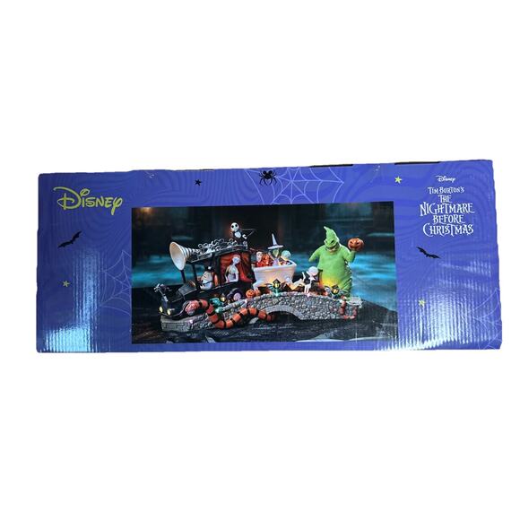 *NEW* Disney NIGHTMARE BEFORE CHRISTMAS Mayor's Car Scene Costco Exclusive - Picture 1 of 8